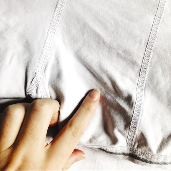 SOLD White lululemon skirt - Picture 11 of 15